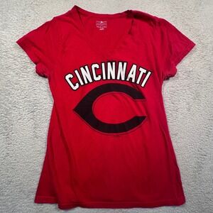5th & Ocean Cincinnati Reds T-Shirt Women Large Red V-Neck MLB Graphic Tee